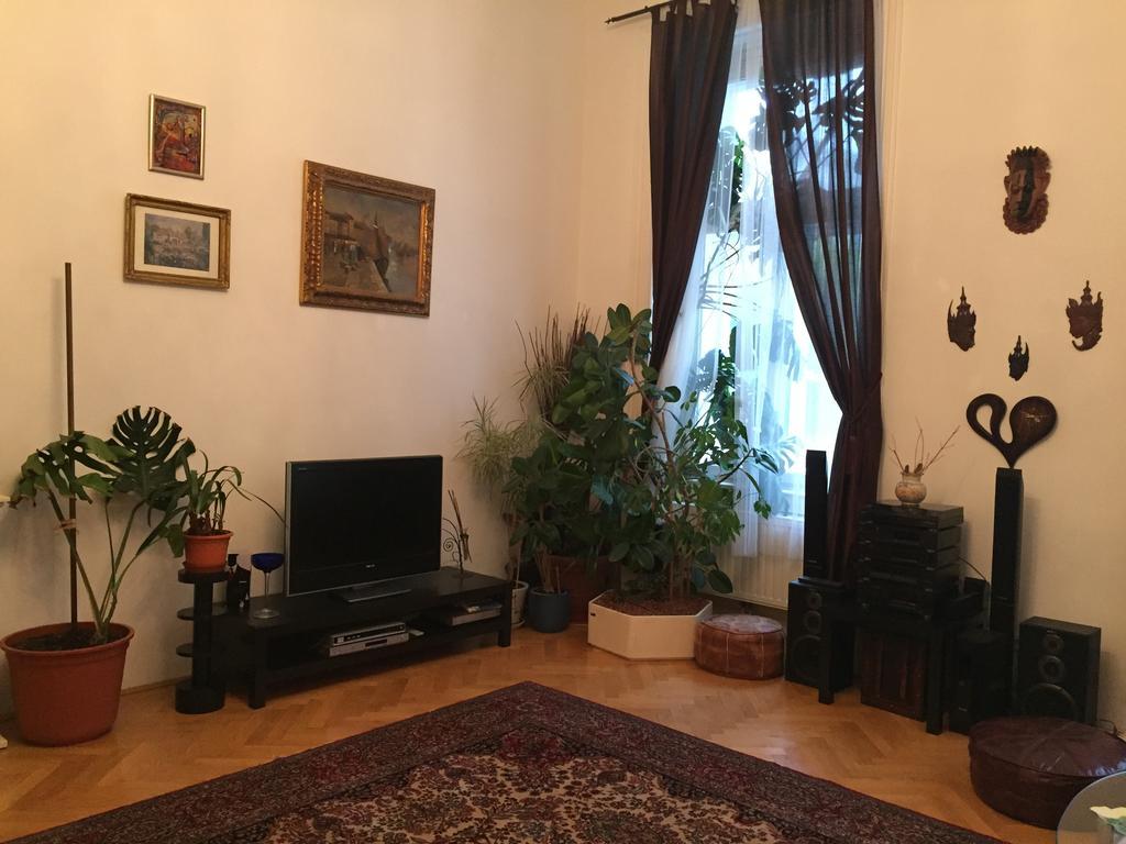 Apartment Vienna Es Εξωτερικό φωτογραφία