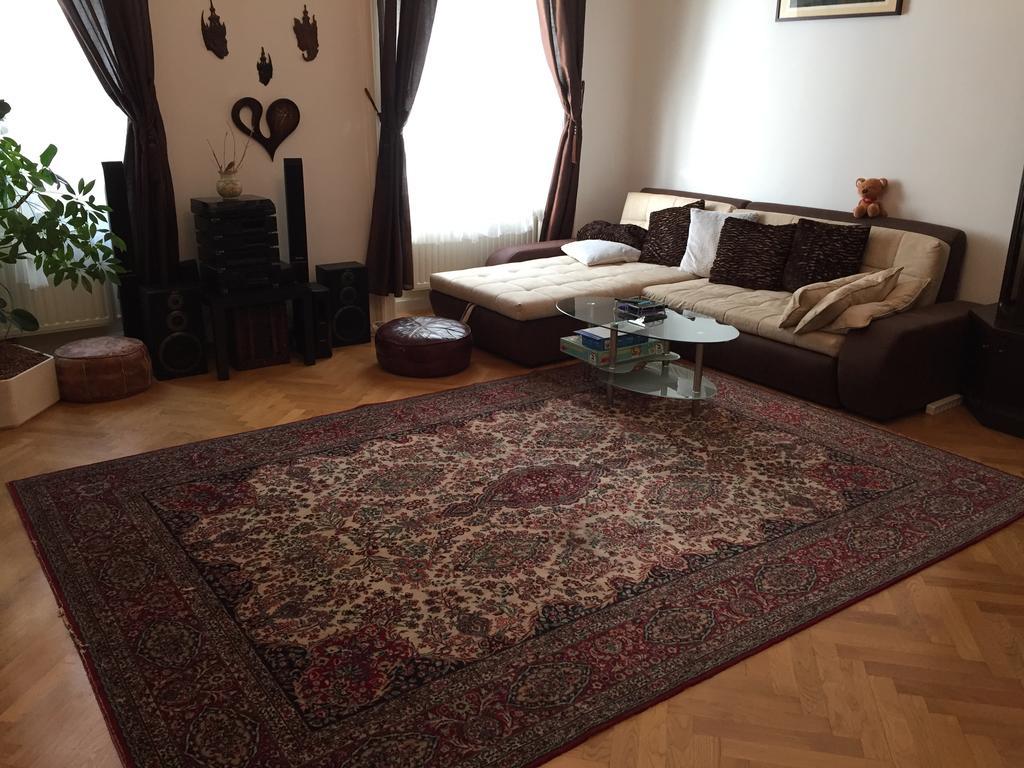 Apartment Vienna Es Εξωτερικό φωτογραφία