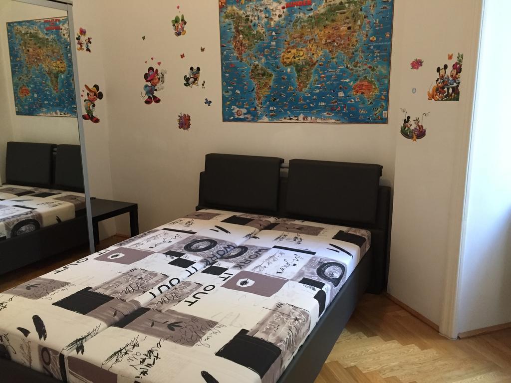 Apartment Vienna Es Εξωτερικό φωτογραφία