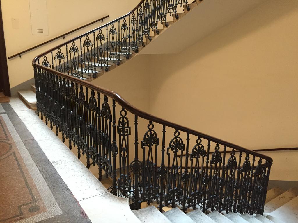 Apartment Vienna Es Εξωτερικό φωτογραφία