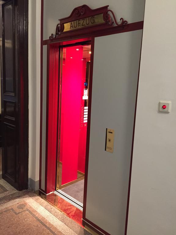 Apartment Vienna Es Εξωτερικό φωτογραφία